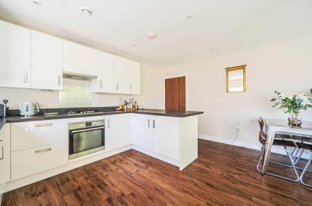 1446034-46-69e743...