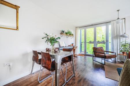 1446034-36-69e742...