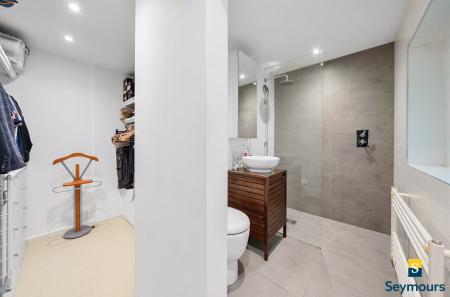 Dressing Room