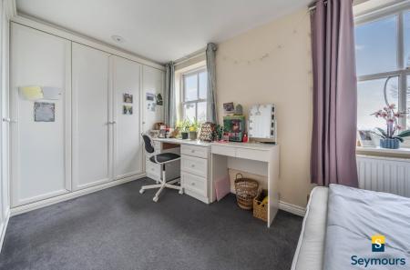 Fitted Wardrobes