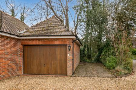 1424260-26-69b3de...