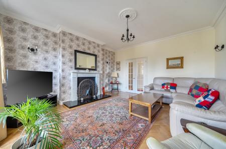 1424260-16-69b1aa...