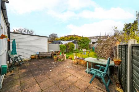 1435712-8-69ca50f...