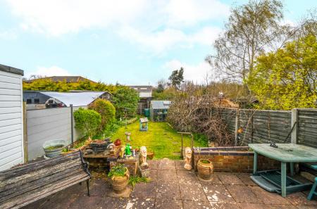 1435712-5-69ca50e...