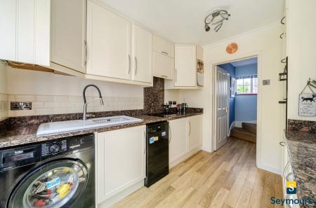 Ample Cabinets