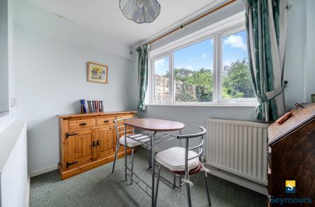 Breakfast Room