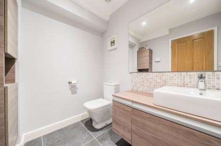 1358003-1-68cc2b4...