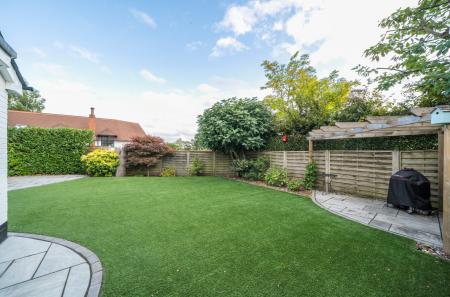 1358003-9-68cc2b7...