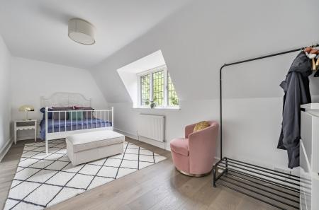 1358091-19-68d2c0...