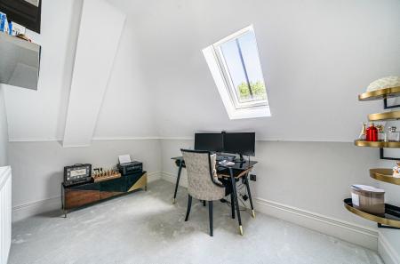 1314396-9-685683a...