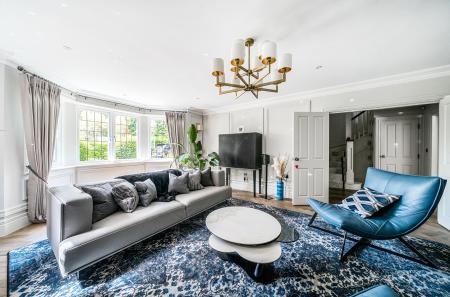 1314396-29-685695...