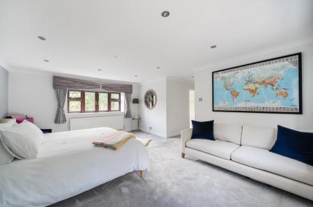 1324761-23-68750b...