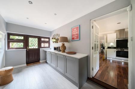 1324761-11-68750b...