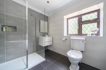 1324761-21-68750b...