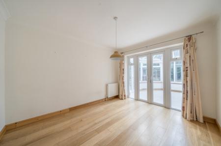 1347782-18-68b717...