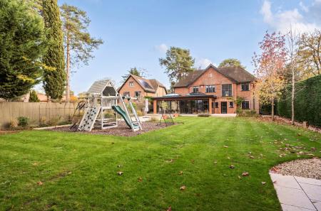 1384932-5-6929c9c...