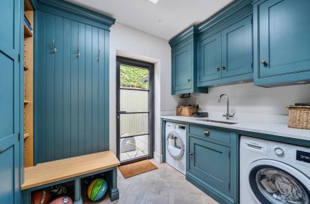 1384932-10-6929ca...