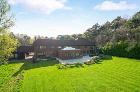 1441264-8-69d6808...