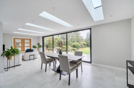 1419073-36-699714...