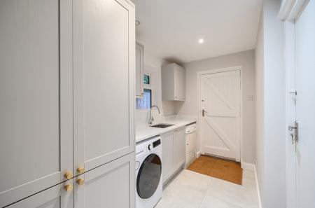 1419073-34-699714...