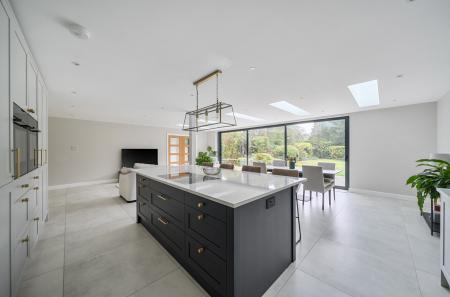 1419073-35-699714...