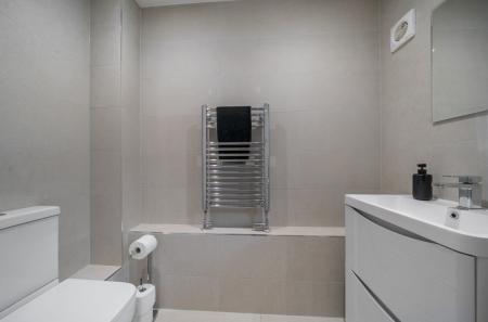 1373998-62-69039b...