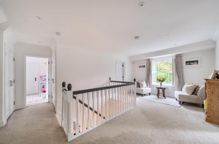 1373998-15-690397...