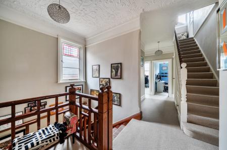 1415082-28-69a1ce...