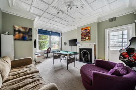 1415082-8-69a1cdf...