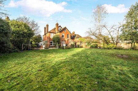 1415082-1-69a1cd6...