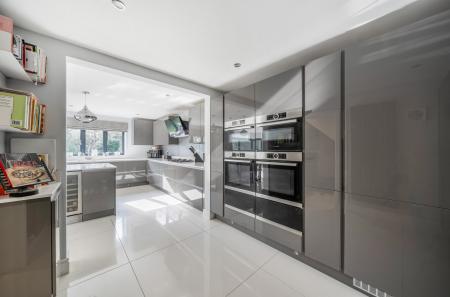 1421378-30-69a6fe...