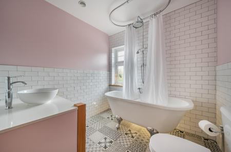 1429932-17-69b443...