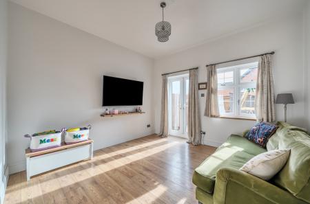 1429932-4-69b4432...