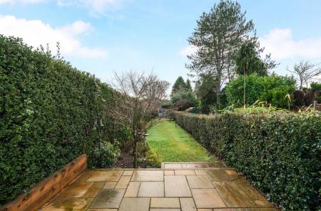 1398072-5-696a1c1...