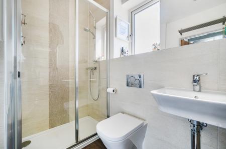 4-68220b525448a-1...