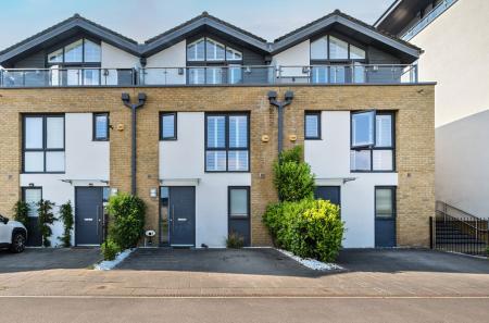 1-1-68220b496c156...