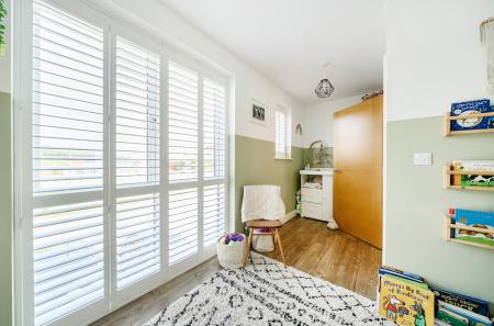 12-68220b6832893-...