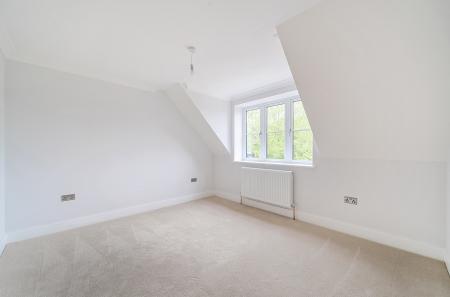 17-681a4046dcf26-...