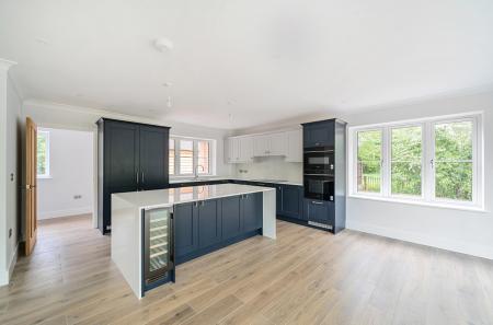 35-681a40b76bba2-...