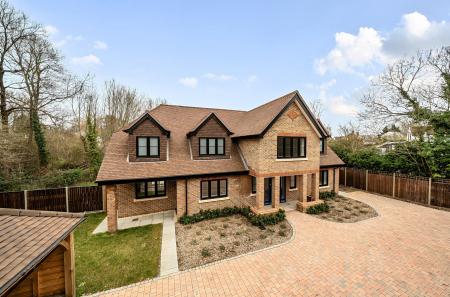 1425578-4-69aab3b...