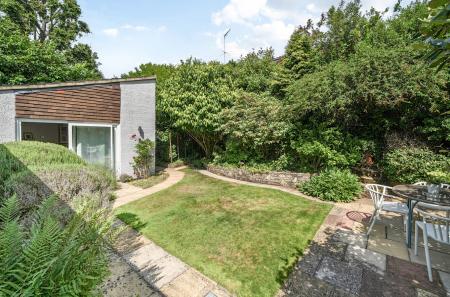 1313672-3-6855704...