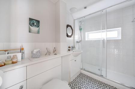 1313672-14-685571...