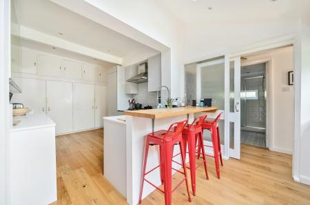 1313672-13-685571...