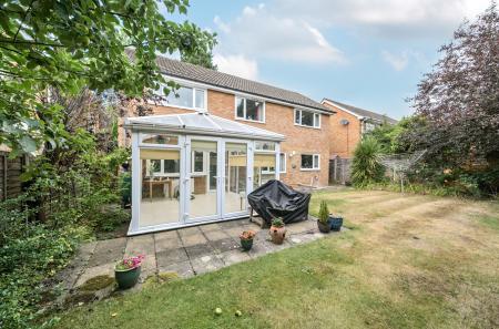 1327589-4-687e2fe...