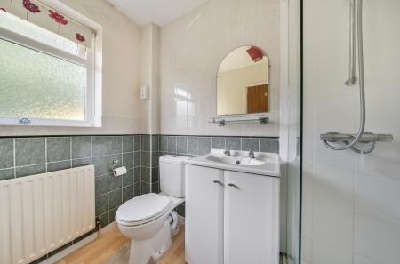 1327589-12-687e30...