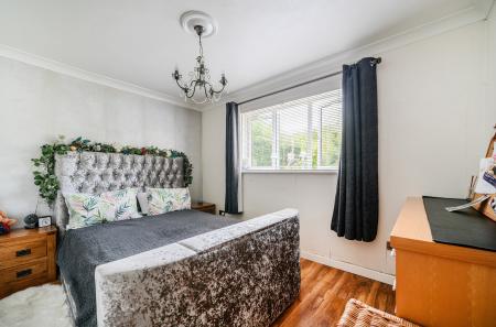 1333452-8-688b99a...