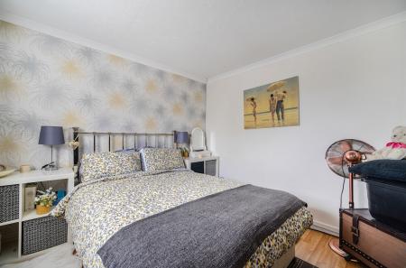 1333452-13-688b99...