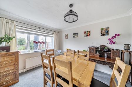 1345183-12-68af08...