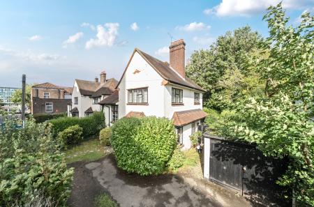 1349508-1-68b84ff...