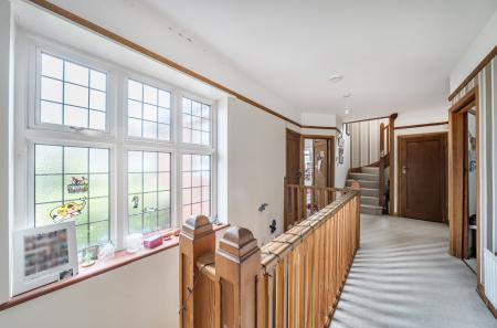 1341014-8-68ada23...